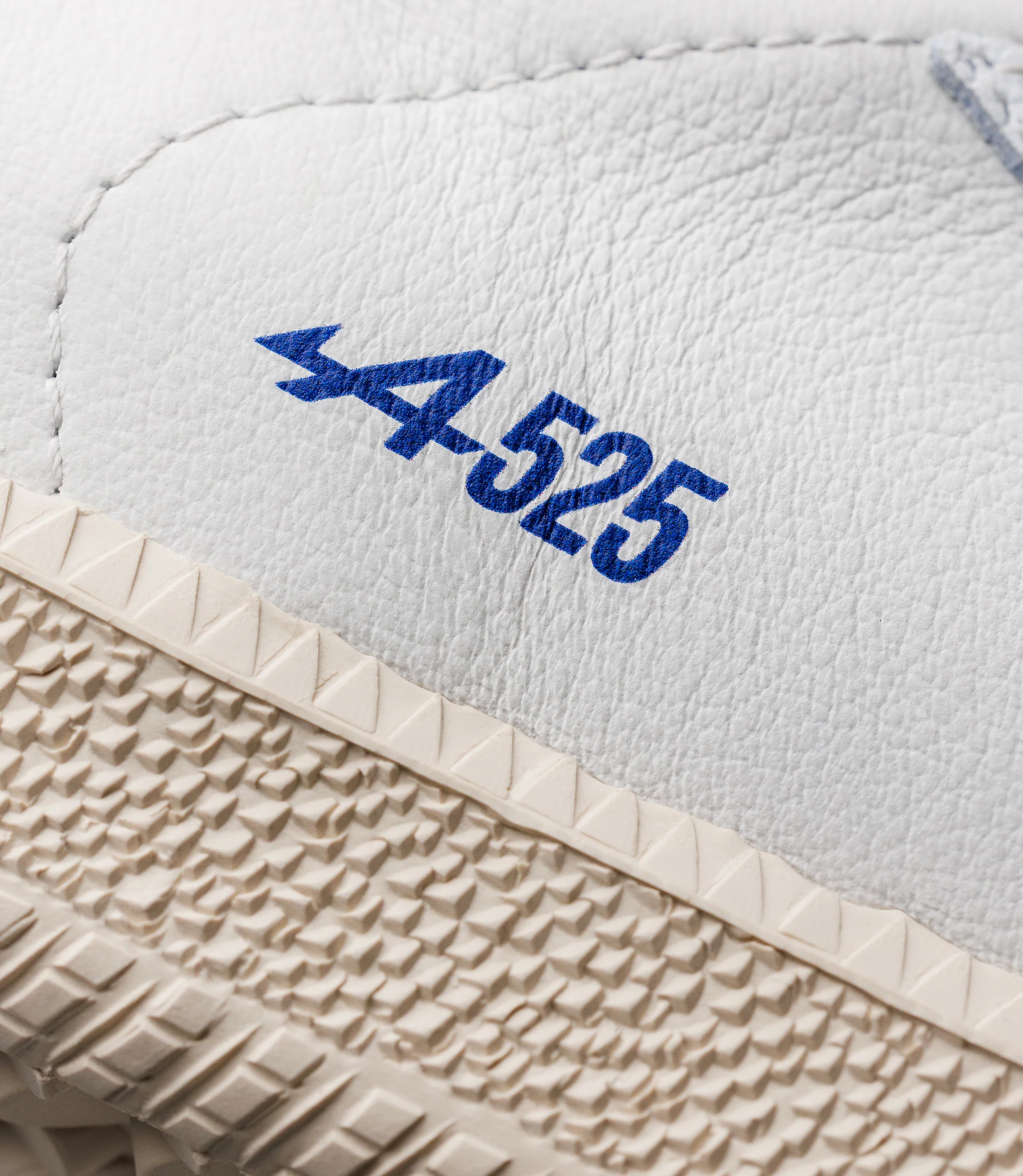 BWT Alpine Formula One Team x Duke + Dekter Sneaker Blanc + Bleu - Image 6